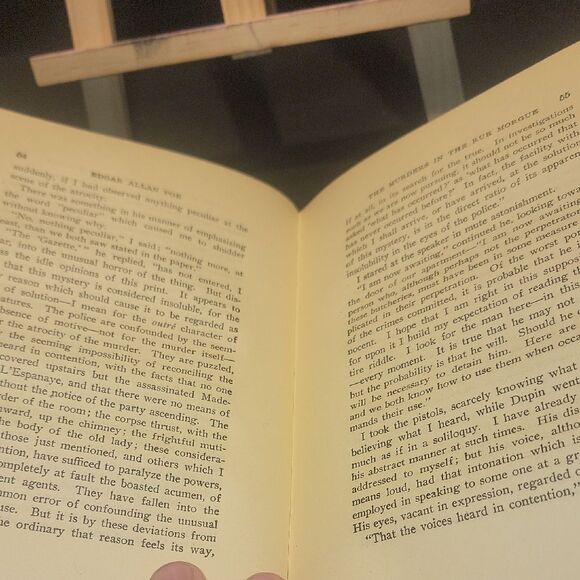 Short Story Classics Book - Picture 5 of 5